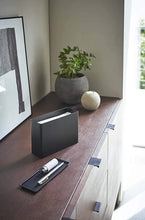 將圖片載入圖庫檢視器 日本品牌YAMAZAKI 山崎磁吸式口罩收納盒😷(橫款)